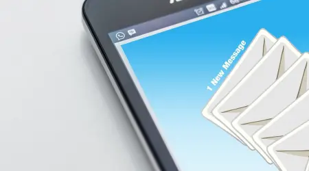 Why Use 10 Minutes Mail instead of regular email?
